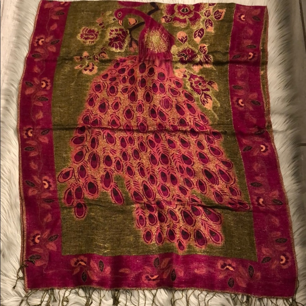 NWOT Peacock Shawl